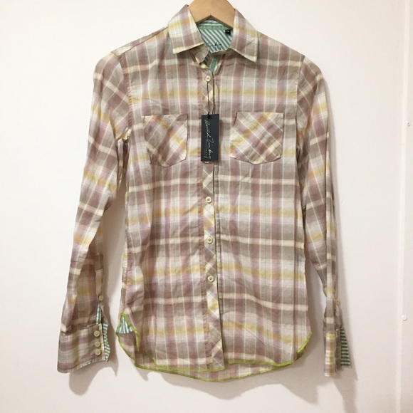 Tops - Zimberg Button Down Blouse